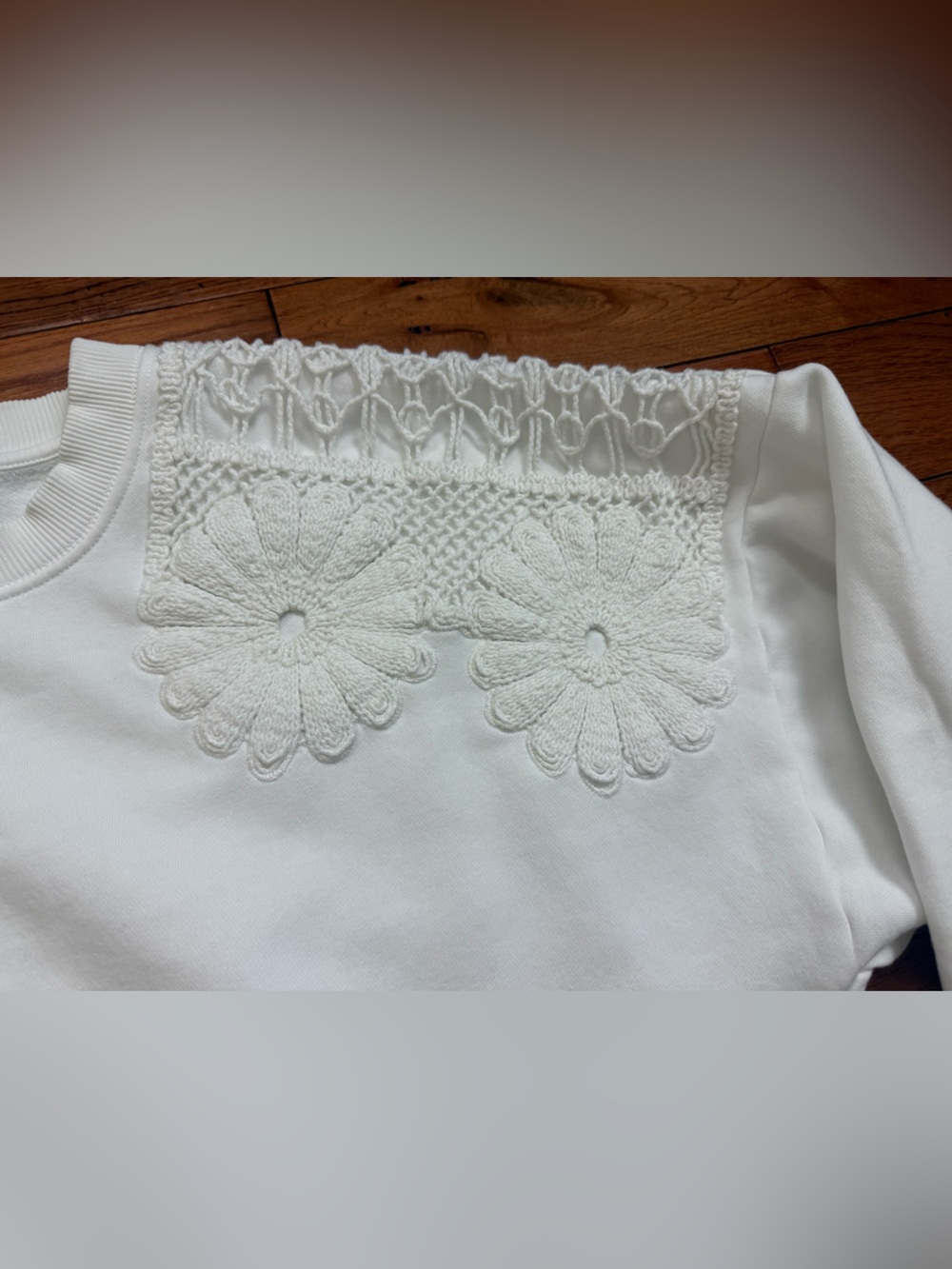 American Eagle Embroidered Crochet Floral Crewneck - Picture 2 of 7